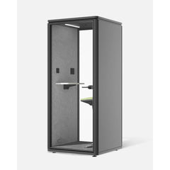 Single-person soundproof pod