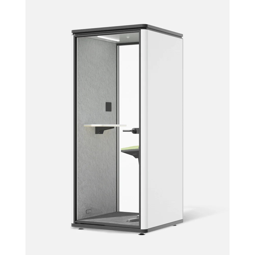 Single-person soundproof pod