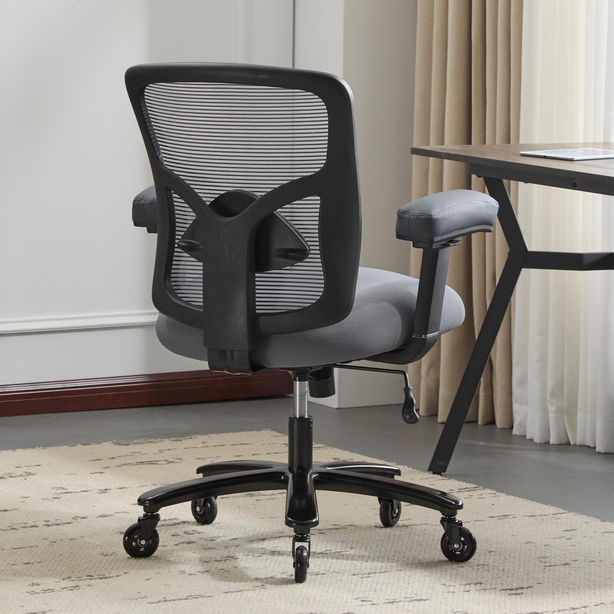 B3 Heavy Duty Chair with Adjustable Armrests