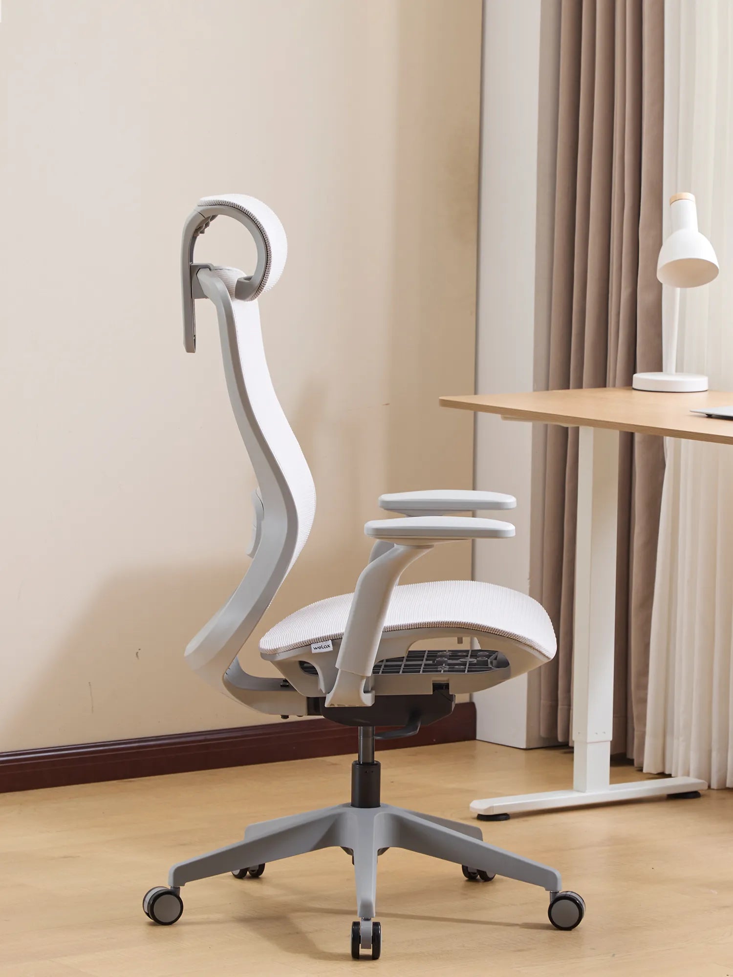 S5 Office Chair with Smooth Arch Design Style