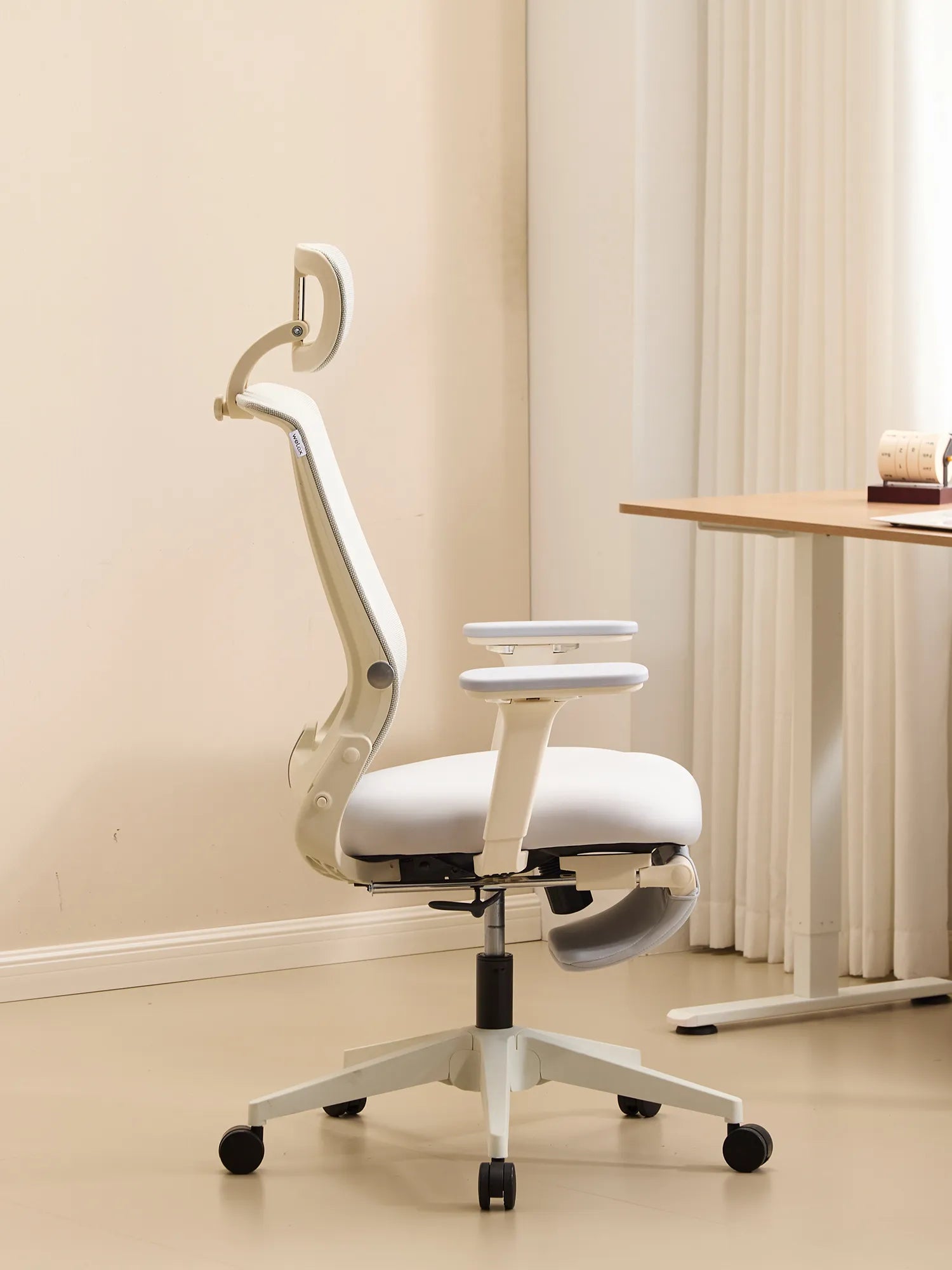 S4 Ergonomic Desk Chair with Foldable Backrest